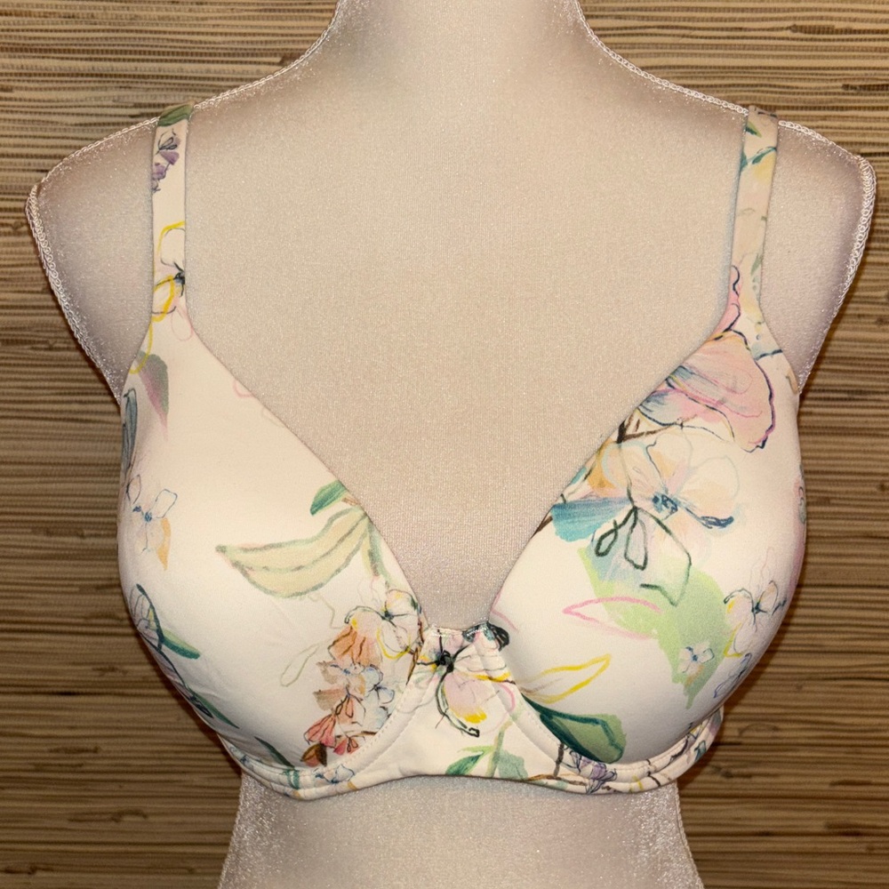 Soma Pastel Floral Women's Bra Embraceable Perfect Coverage 38D new without tags